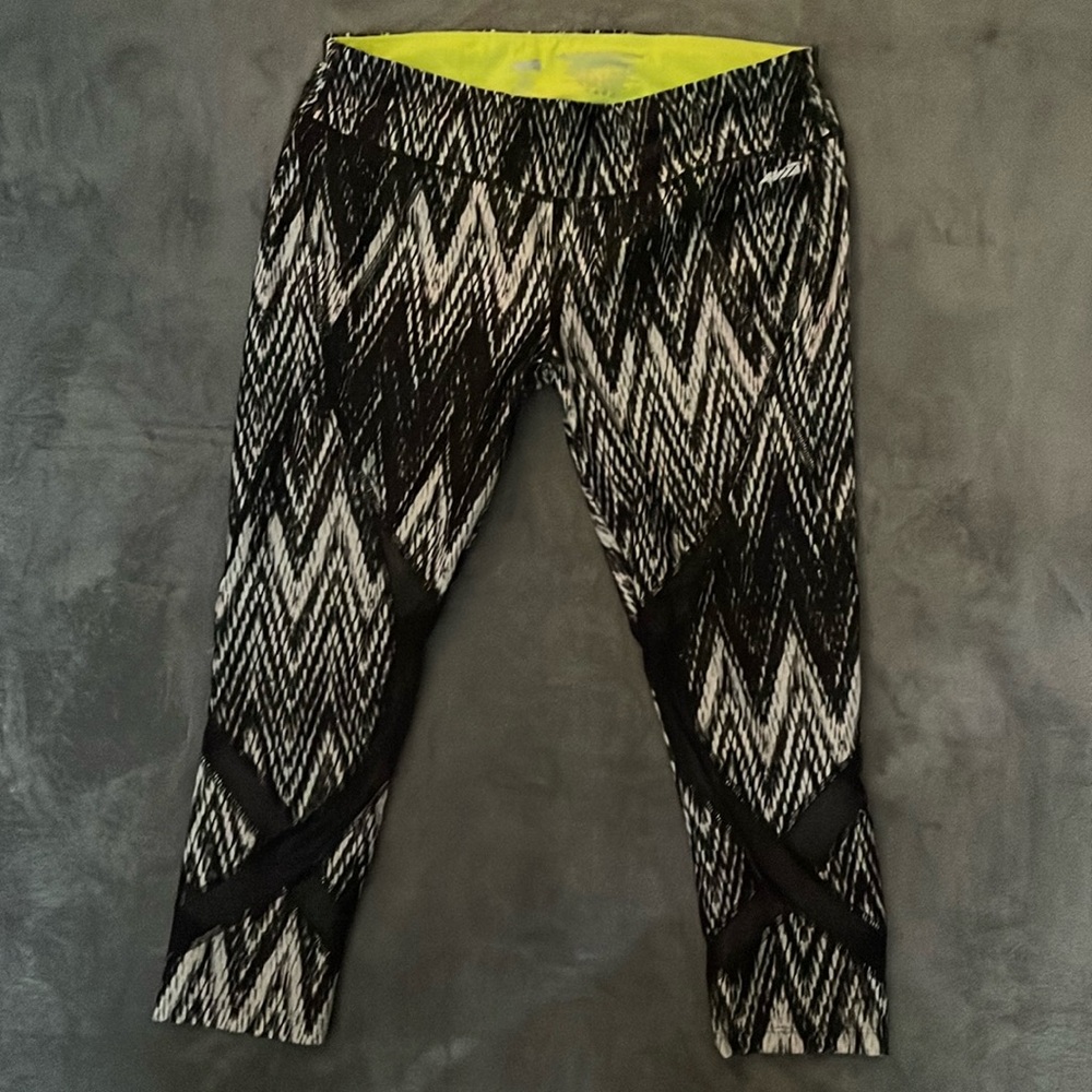 Avia brand, Calf length (3/4 length) leggings